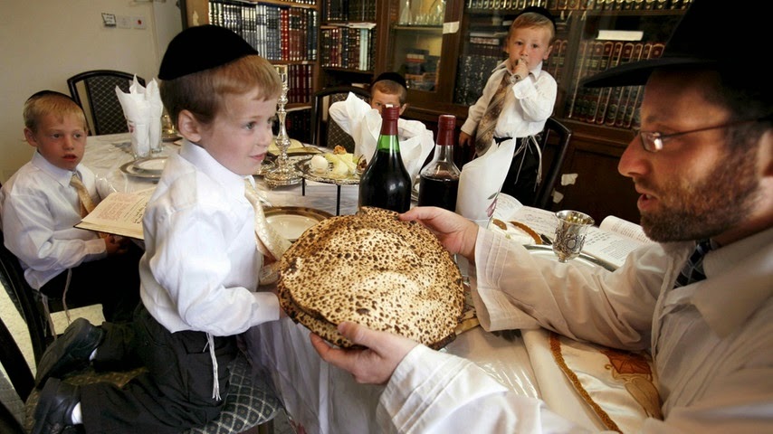 Echad Mi Yodea: the Jewish song for Pesach.